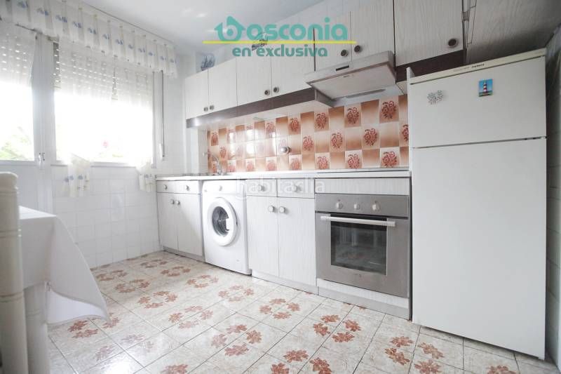 Foto 87bfc267-4d61-4486-889f-2096bf7b47a6. Flat with heating parking in Kalero-Basozelai Basauri