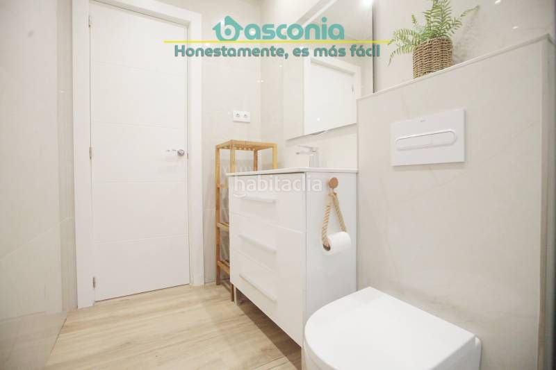 Foto 0305fa18-490f-4c33-896f-e10dbf60bfa8. Pis a Kalero-Basozelai Basauri