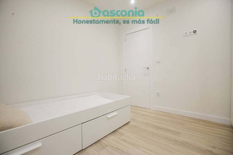 Foto f7947bec-cef8-41bf-9cdb-e1c26db7bd27. Pis a Kalero-Basozelai Basauri