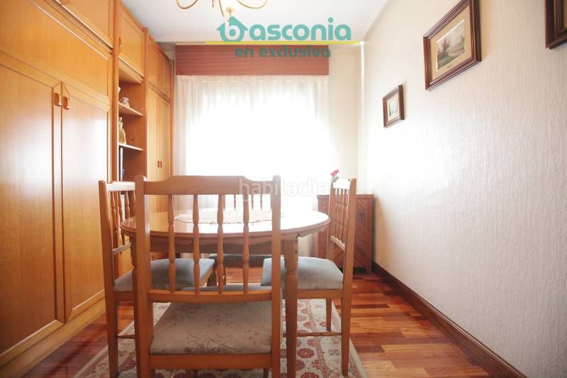 Foto 99fc917a-f16d-4654-b252-043d37108462. Pis a Centro-Ariz-Uribarri Basauri
