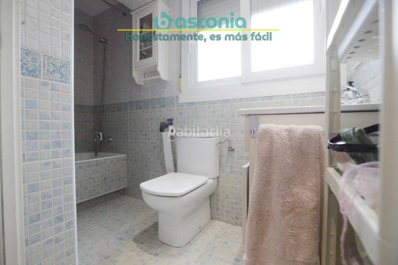Foto 164f2bc2-a945-444e-9634-407d2a57e692. Pis amb calefacció a Urbi Basauri