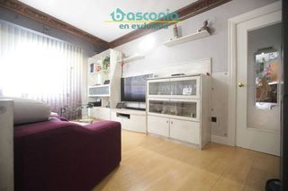 Pis  Pozokoetxe kalea. Inmobiliaria basconia gestiona la venta de vivienda con ascensor