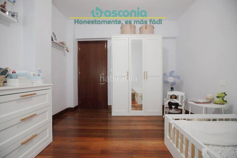 Foto 321a0ec7-7302-4768-9c95-d7f9d7857d63. Pis a Centro-Ariz-Uribarri Basauri