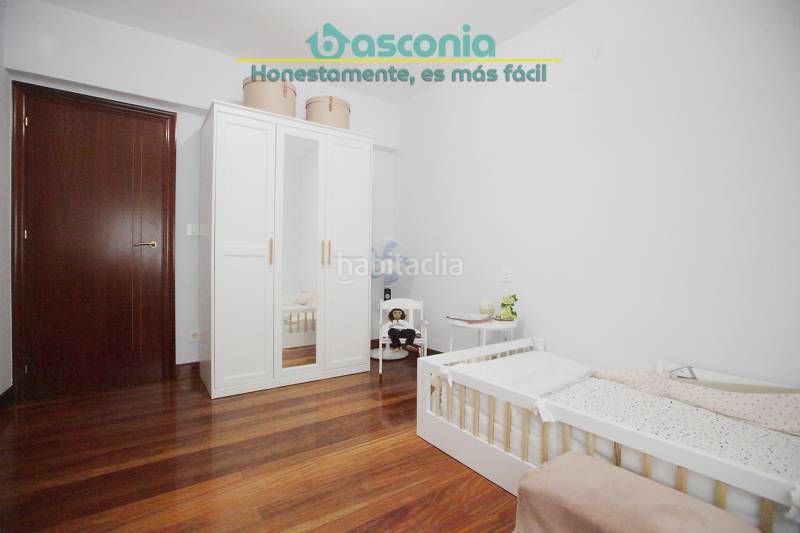 Foto 6ce6e52c-8693-46c1-9bc1-d5858f6b3f30. Pis a Centro-Ariz-Uribarri Basauri