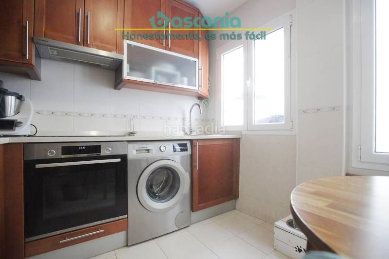 Foto cdf69172-fefe-4f71-a9ac-6cb1afb507b9. Pis a Centro-Ariz-Uribarri Basauri