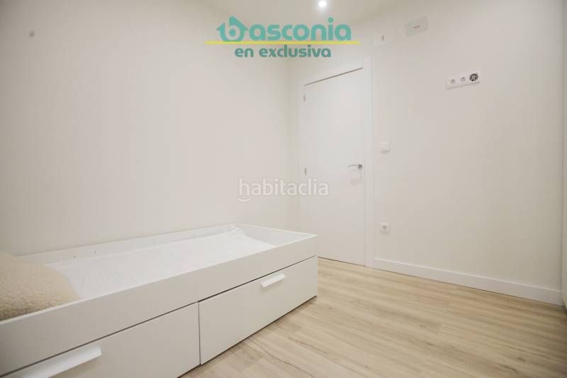 Foto 14d696a2-9c06-43ce-95b9-4cedd7892543. Pis a Kalero-Basozelai Basauri