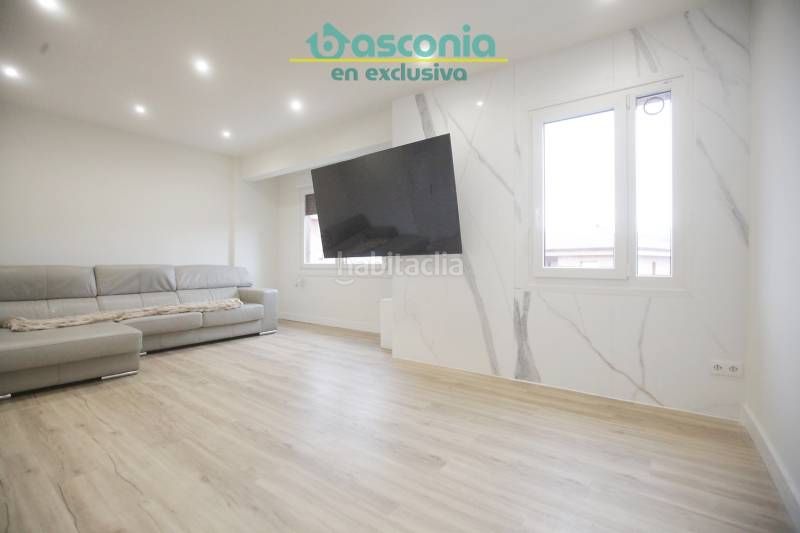 Foto 75c3a662-2296-4a4b-9785-d5e07bf82178. Pis a Kalero-Basozelai Basauri