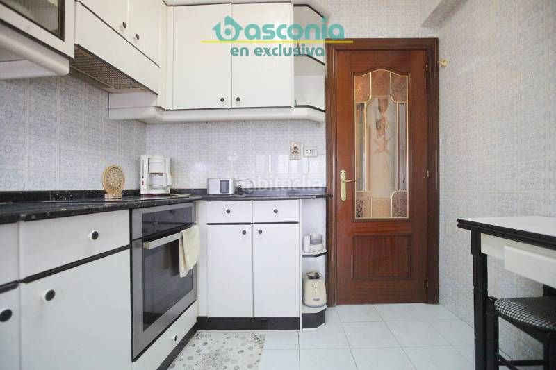 Foto eab26ca3-15b6-4f09-af53-40c56646229c. Pis amb calefacció a Kalero-Basozelai Basauri