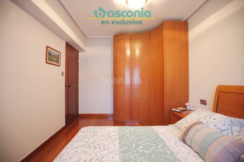 Foto c34ee178-1139-4a9c-9370-b31faf8dab22. Pis amb calefacció a Centro-Ariz-Uribarri Basauri