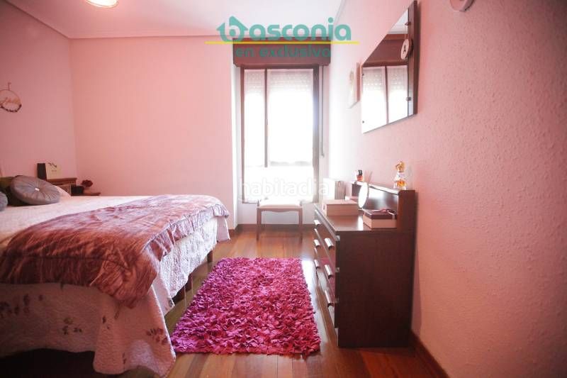 Foto f203e7c0-adee-42c2-8a36-d71ee6bf9e02. Pis amb calefacció a Centro-Ariz-Uribarri Basauri