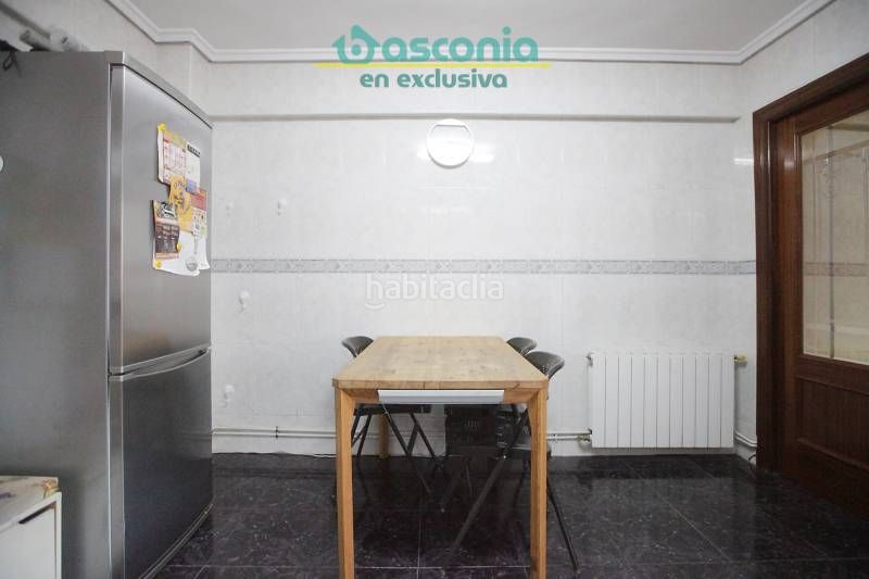 Foto 35b25997-dccc-4271-83a2-969de7e38e50. Pis amb calefacció a Kalero-Basozelai Basauri