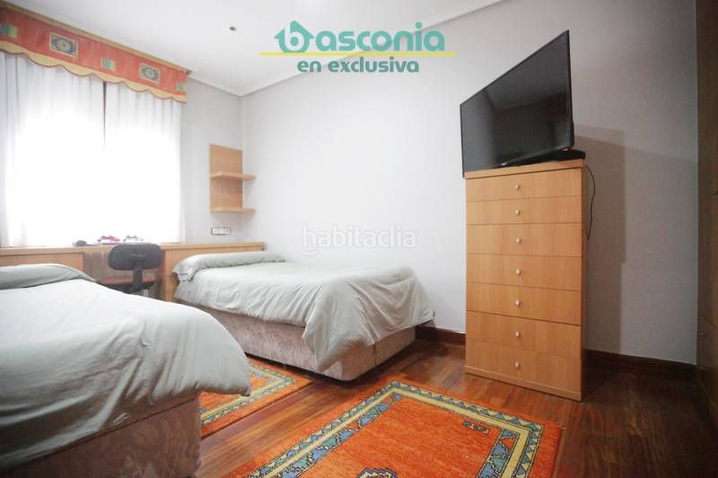 Foto 2f987fa1-6e7f-4023-a186-609ff8b2f0b4. Pis amb calefacció a Kalero-Basozelai Basauri