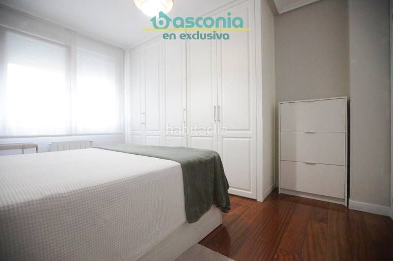 Foto 2ec34794-d167-48d2-9050-85cd5e20c0bd. Flat with heating parking in Centro-Ariz-Uribarri Basauri