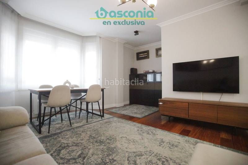 Foto 3ef383a2-4d4b-4b9e-8676-85e4dbac4885. Flat with heating parking in Centro-Ariz-Uribarri Basauri