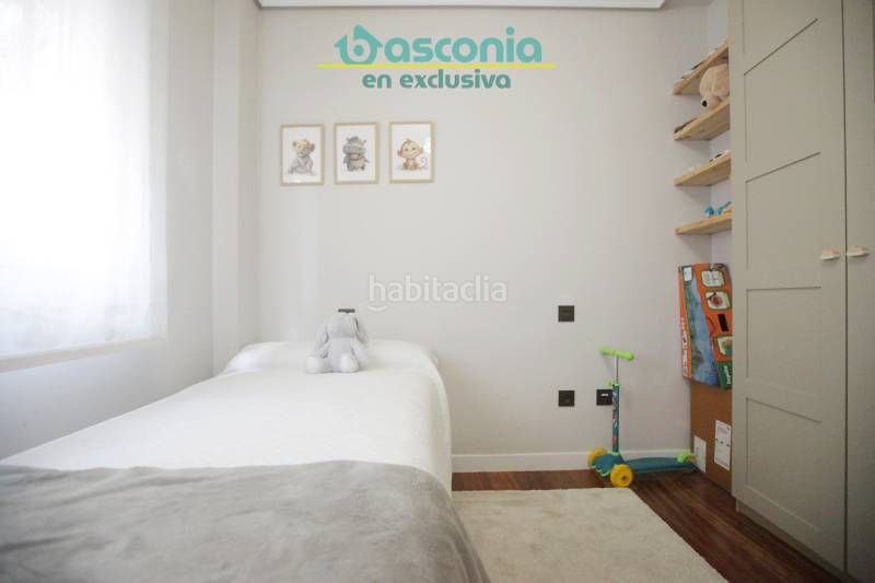 Foto 9ffc0e2b-a4e8-427f-9c67-d56bde3f22c4. Flat with heating parking in Centro-Ariz-Uribarri Basauri