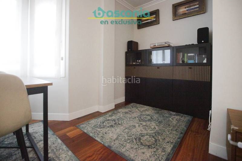 Foto c39f8d47-e761-4dc1-a065-0652600a8bf5. Flat with heating parking in Centro-Ariz-Uribarri Basauri