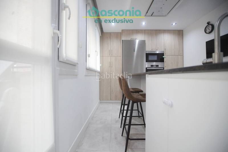 Foto e221e510-bda3-493b-9a13-2b5215f67488. Flat with heating parking in Centro-Ariz-Uribarri Basauri