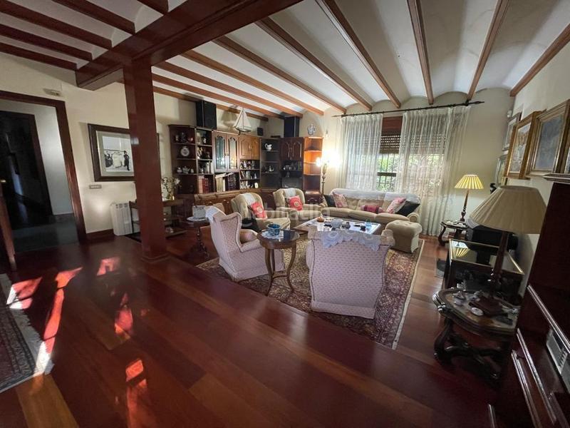 Foto ca0e4627-100a-4a87-a582-d4bc0993c480. Chalet villa independiente centro en Sutullena Lorca