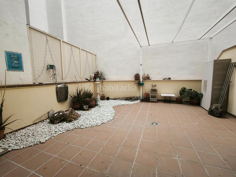Foto 54caaf78-5753-44ed-9808-5fcd4a700689. Piso estudio con terraza interior y licencia turistica en Alicante