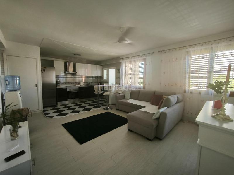 Foto 8f44a19b-5950-4b8c-a8e5-cff98ee33c69. Piso se vende piso en urbanización en la zona de Babel en Alicante