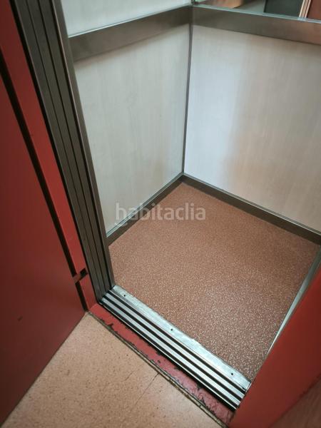 Foto ded6ce11-2ad5-40ed-91ab-2ec5ba790173. Piso se vende piso en urbanización en la zona de Babel en Alicante