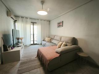 Pis  Calle jose reus garcia. Piso en venta en los angeles