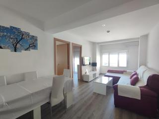 Location Appartement  Calle buenos aires 8. Piso en alquiler de larga estancia en gran via