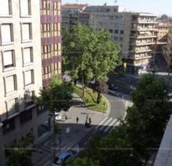 Location Appartement à Labradores. Salamanca  centro plaza españa, 4d, 1wc, 1aseo, ss.cc. 900