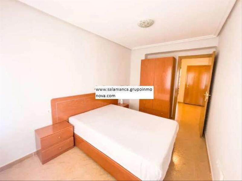 Foto 4c275015-eec0-41be-848e-73b831a82406. Flat with heating in Garrido Sur Salamanca