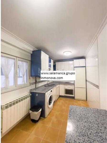 Foto fc07e63d-9b69-4cb4-a0d7-d67bc4b56a15. Flat with heating in Garrido Sur Salamanca