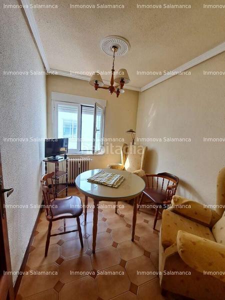 Foto 28b4ed70-d9d7-4bee-adee-9cae05a0beb0. Rent penthouse with heating in San Bernardo Salamanca
