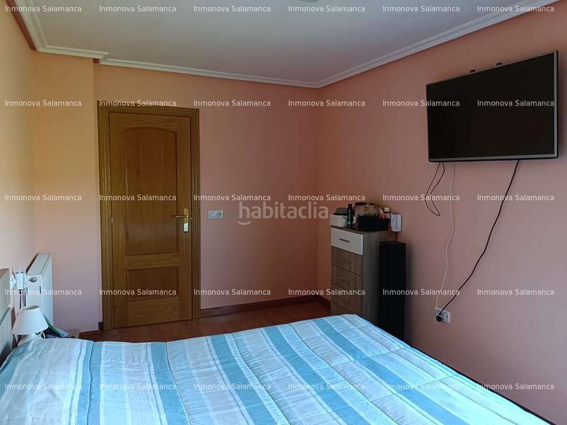 Foto 0f108414-9632-4941-b1e5-022004f15f07. Casa amb calefacció aparcament a Vecinos