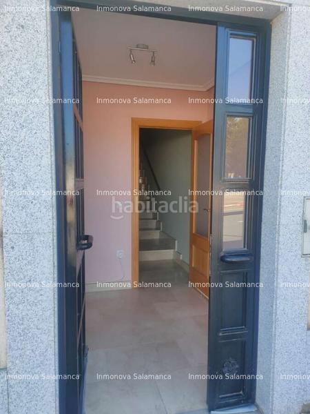 Foto 48a63870-2bca-4c7d-bb80-02d08307926d. Casa amb calefacció aparcament a Vecinos