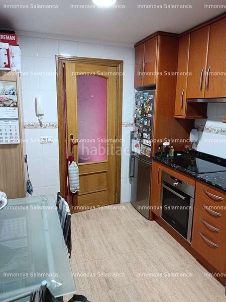 Foto 57b5c99f-2694-4606-9d22-8651f072f864. Casa amb calefacció aparcament a Vecinos