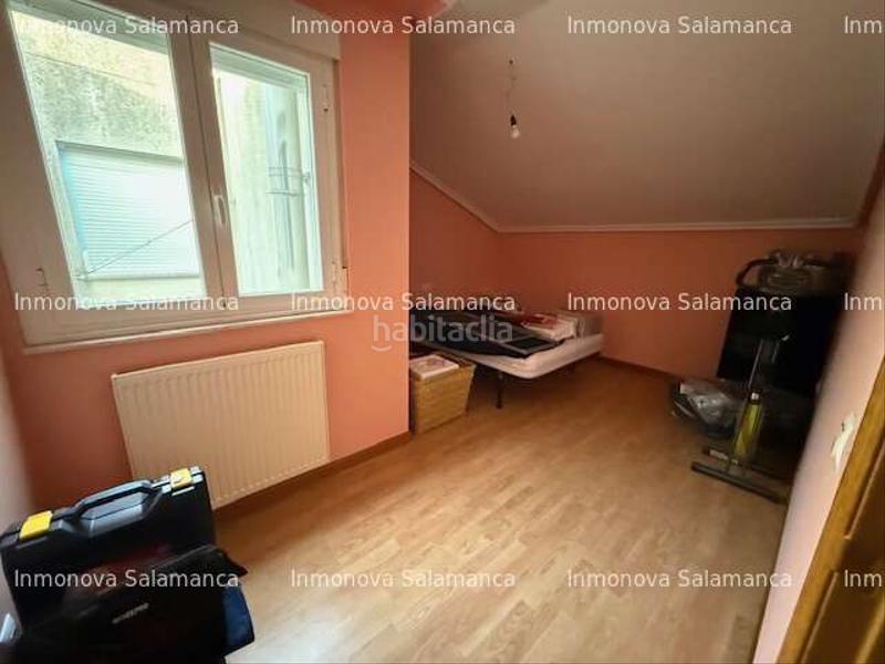 Foto c05f4448-fd03-46fe-9fe9-a474d8739781. Casa amb calefacció aparcament a Vecinos