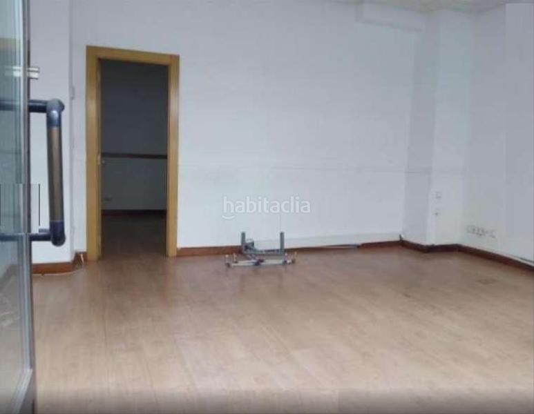 Foto 56eb1df1-9579-4a9a-83f9-3bfe412bce2d. Alquiler local comercial alamedilla paseo Estación, local 45 m2, 3 estancias. 550 grupo inmonova en Salamanca
