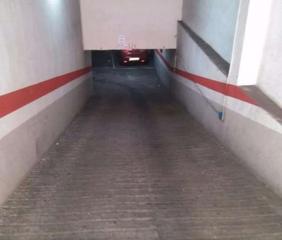 Aparcament cotxe a Pizarrales. Salamanca  ctra ledesma 86 m2. garaje en venta. 5200  grupo inmo