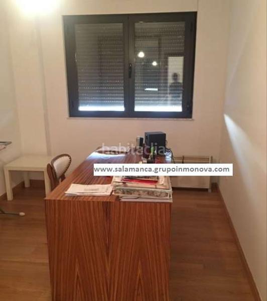 Foto 041f6d51-cbcc-4dd1-85a7-b24e56dd339e. Attico con riscaldamento parcheggio piscina in Villamayor