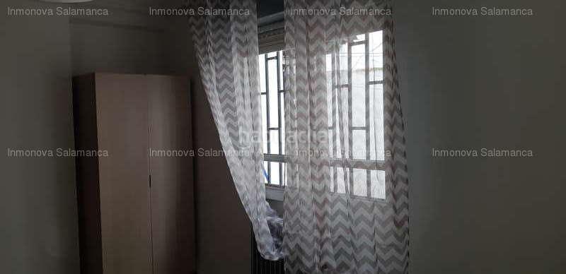 Foto 2a47bd43-3eac-4ce9-b8fe-407f8d573377. Alquiler piso los ovalle corte inglés 4d, 2wc. ss.cc 950 en Salamanca