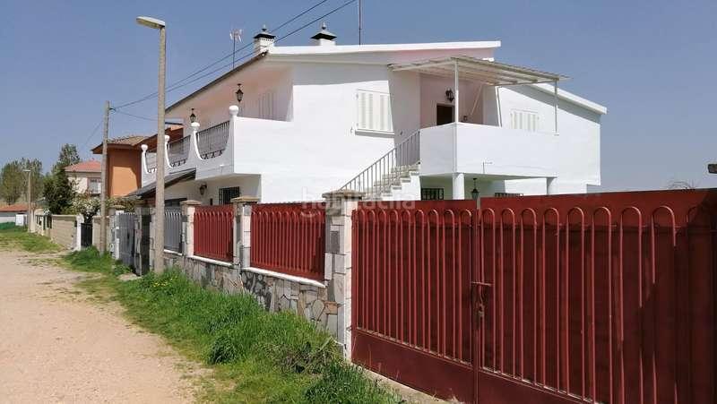 Foto c9d13574-0844-4bcd-88f6-9ab7d55e82c8. Xalet amb calefacció aparcament a Calzada de Valdunciel