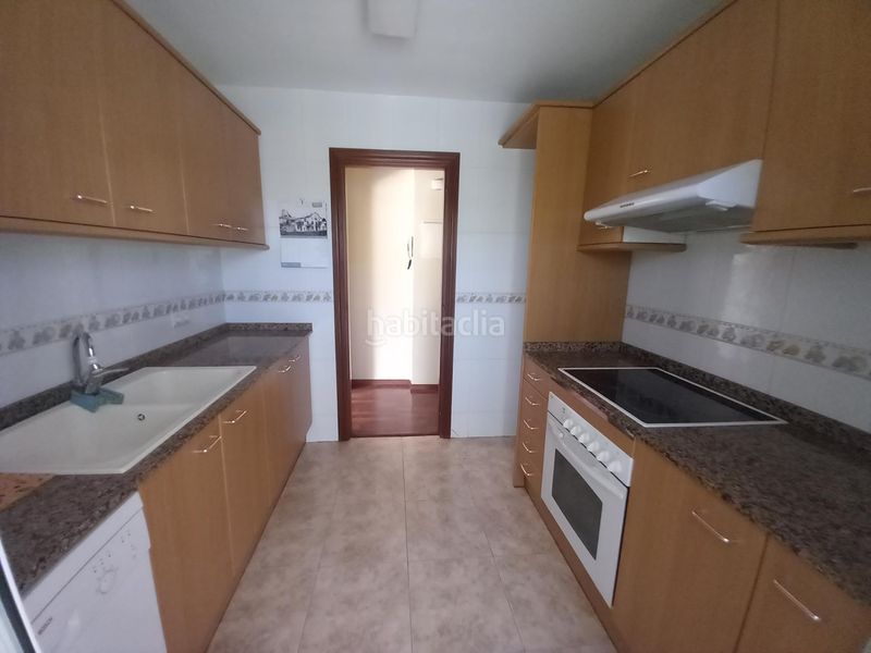 Foto 50802c34-8d2d-4bd6-8f21-3dfa5efc025a. Piso magnífica planta baja con jardín y terraza en el papiol. en Papiol (El)