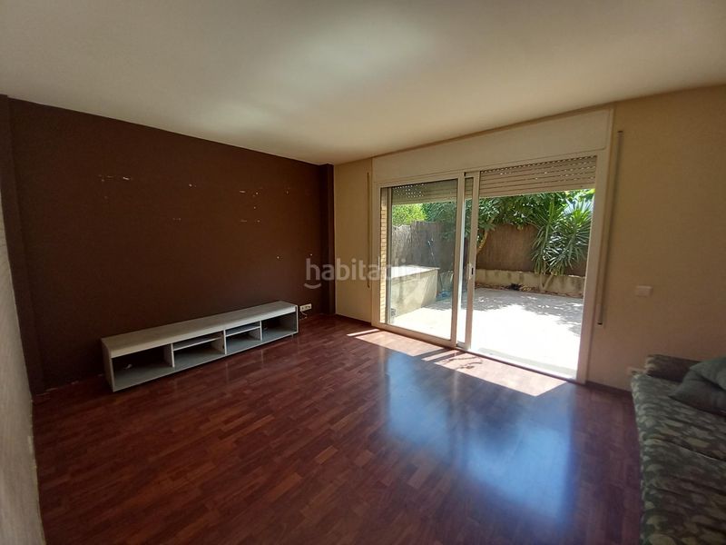 Foto b25a8cd0-14f6-4e68-88b2-2023c6c0eeff. Piso magnífica planta baja con jardín y terraza en el papiol. en Papiol (El)