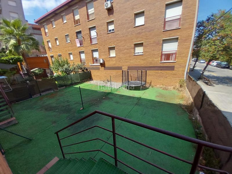Foto ea2fc9a4-c6d3-447b-9374-cff38ebd3148. Piso magnífica planta baja con jardín y terraza en el papiol. en Papiol (El)