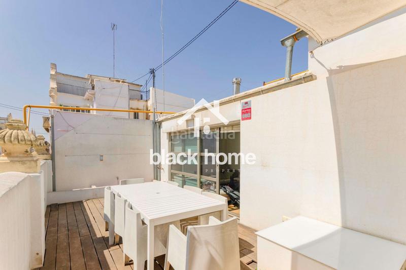 Foto e8e01a23-a81d-4269-8a07-91071fd7a4c5. Ático espectacular atico en cirilo amoros en El Pla del Remei Valencia