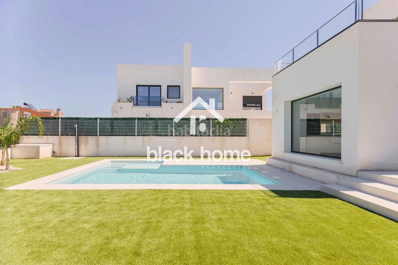 Foto 340880af-d20a-437a-b40e-d20bb26e889e. Chalet con riscaldamento parcheggio piscina in Torre en Conill-Cumbres de San Antonio Bétera
