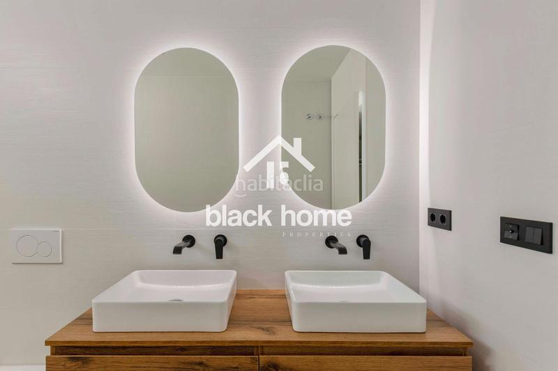 Foto 6f9933a4-8fa4-43aa-814f-da06cbd02f4e. Chalet con riscaldamento parcheggio piscina in Torre en Conill-Cumbres de San Antonio Bétera