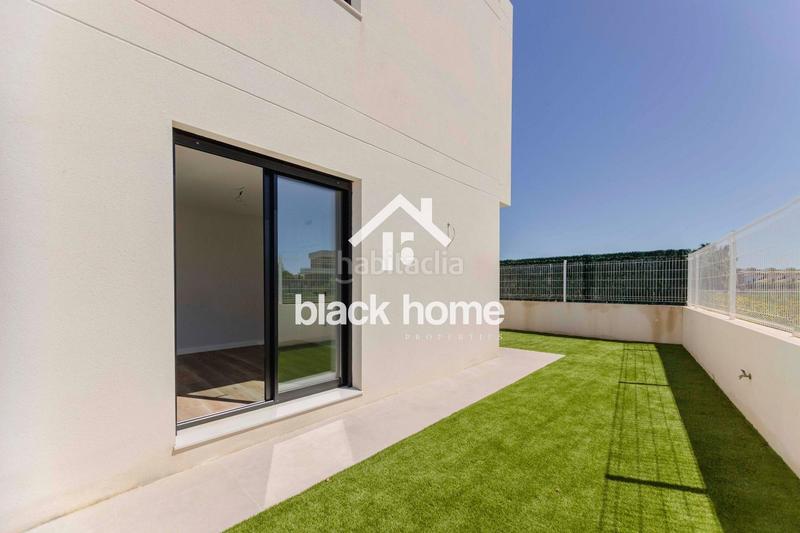 Foto dd277c94-3a9a-4ca7-ba9b-95074ec721d1. Chalet con riscaldamento parcheggio piscina in Torre en Conill-Cumbres de San Antonio Bétera