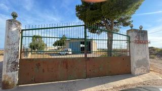 Bâtiment à usage industriel à Las Cánovas - Cuevas de Reyllo