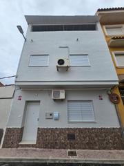 Triplex à Ceutí. Se vende triplex en el centro de ceuti
