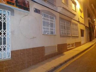 Local commercial à Centro. Local en venta en los alcázares